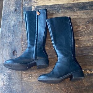 Gentle Souls by Kenneth Cole Women's Black Knee-High Boots